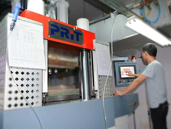 利勇安液態硅膠制品注塑機 利勇安液態硅膠制品注塑機